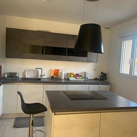 Maison Familiale Dans Un Quartier Calme Villecresnes Esterno foto