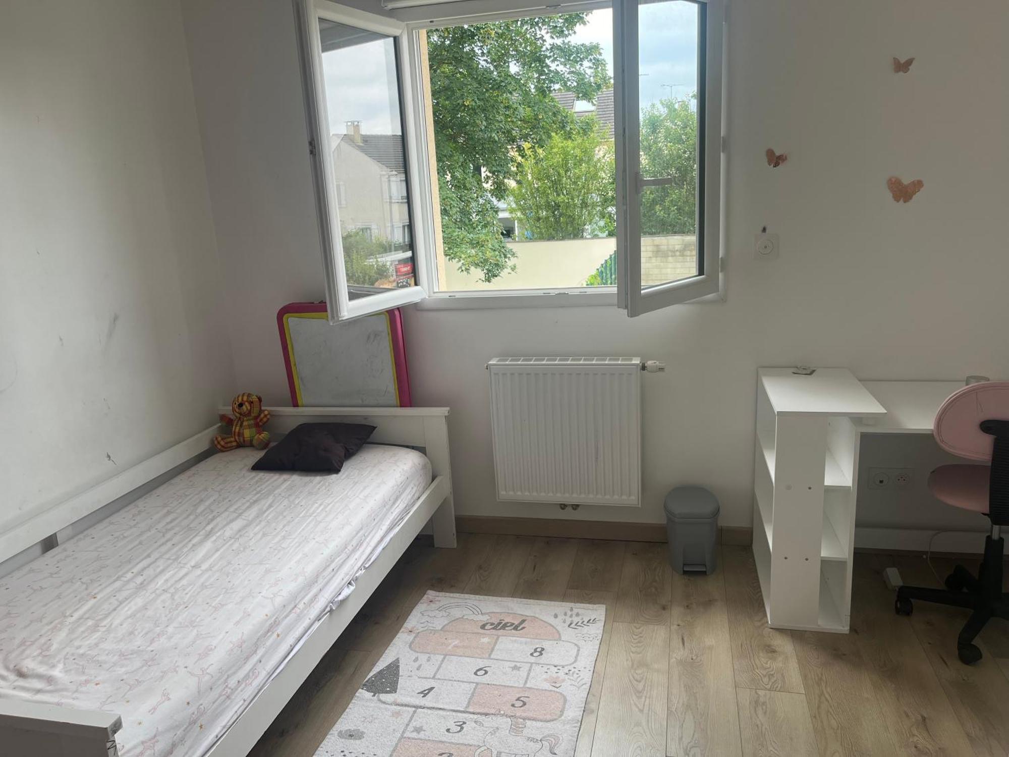 Maison Familiale Dans Un Quartier Calme Villecresnes Esterno foto